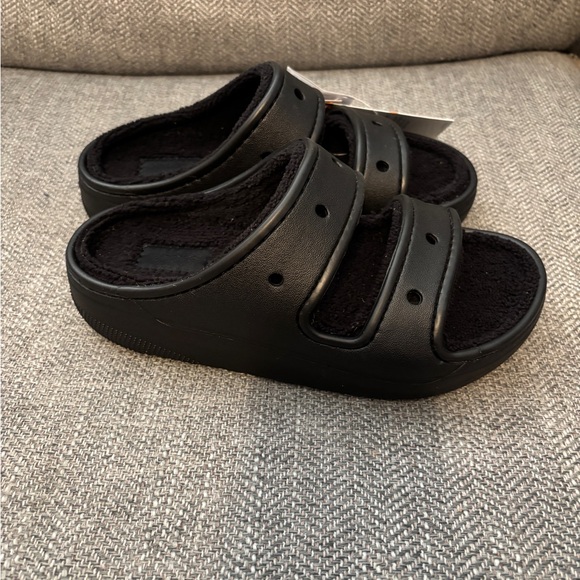 CROCS Shoes - Crocs Classic Cozy Towel Sandals W4- M2